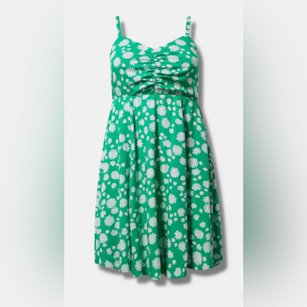 NWT Torrid whimsy daisy challis mini skater dress, Torrid size 2 - Picture 1 of 7